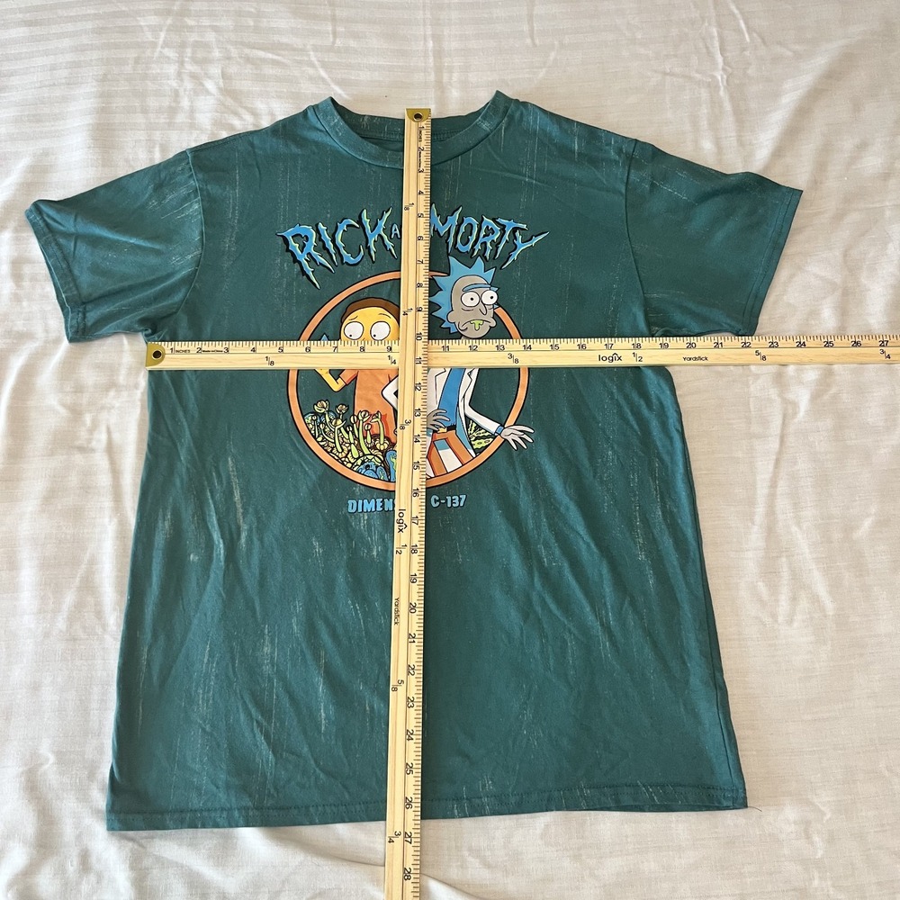 Rick & Morty Graphic T Shirt Size Large Mens - Picture 3 of 5